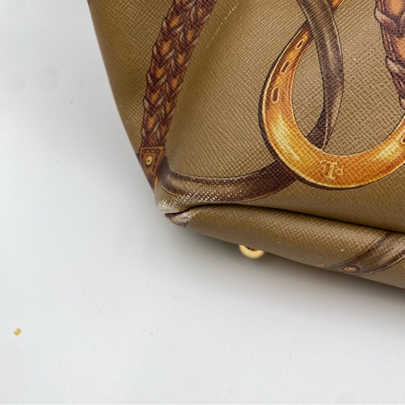 Lauren Ralph Lauren Women’s Brown Saffiano Leather Halstead Equestrian Tote Bag - Picture 7 of 11